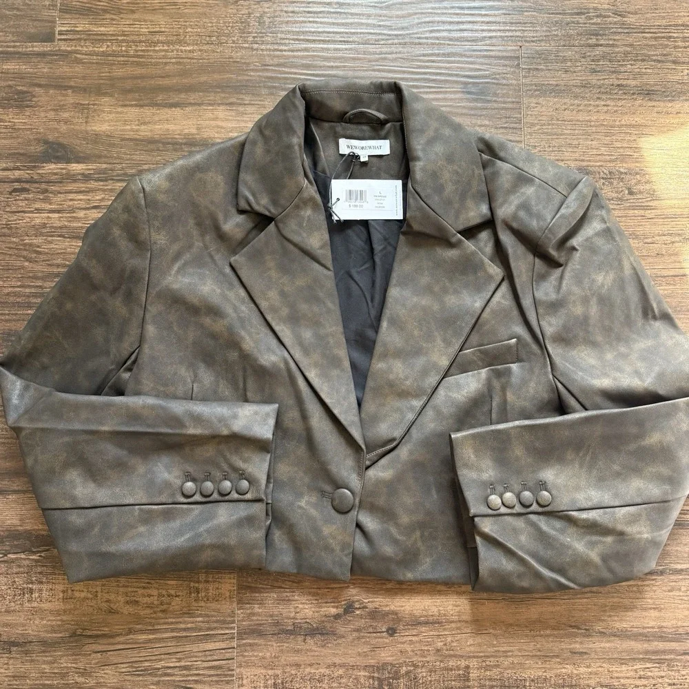 NWT WeWoreWhat Size Large Patina Cropped Blazer Brown Faux Vegan Leather Revolve